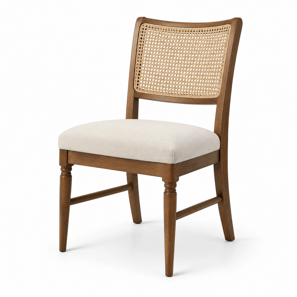 Chaise en bois avec dossier en rotin et assise en lin beige